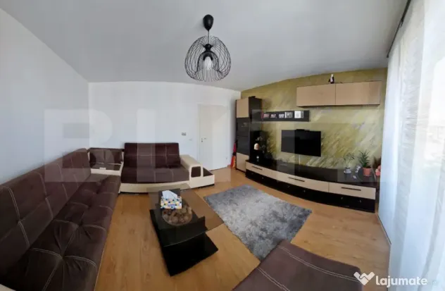 Apartament cu 3 camere, 2 băi, deosebit în Avantgarden Bar