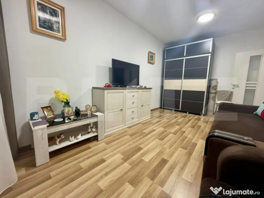 Studio modern, mobilat/utilat – Sânpetru