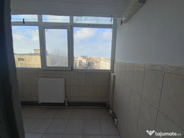 Ultracentral Tomis Mall 3 camere decomandat etaj 3/7