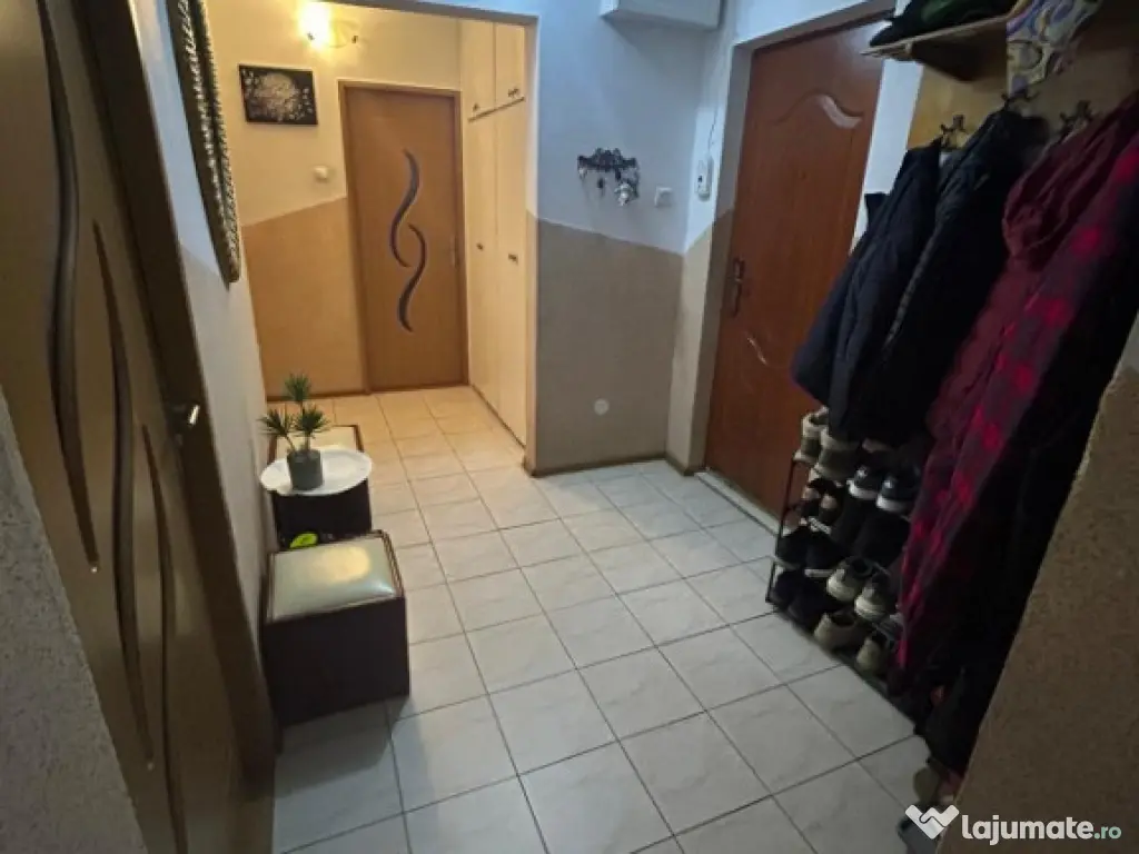 Traian, central, 3 camere, garaj sub bloc