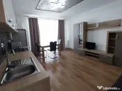 Apartament 3 camere et.1,balcon inchis, parcare Floresti 