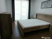 Apartament 3 camere et.1,balcon inchis, parcare Floresti 