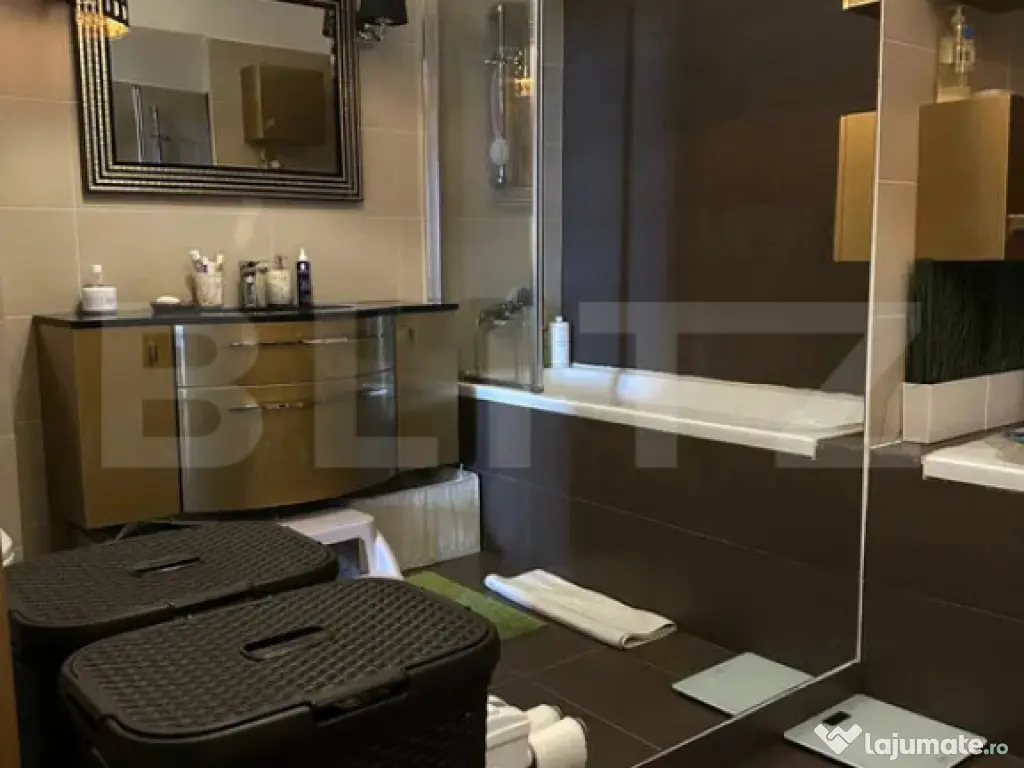 Apartament 3 camere, modern, parcare, zona Calea Turzii