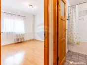 Apartament 2 camere decomandat de vânzare – Calea Moș... 