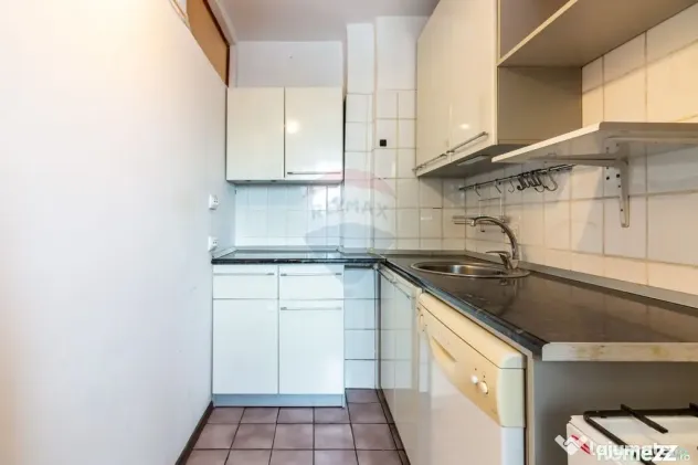 Apartament 2 camere decomandat de vânzare – Calea Moș...