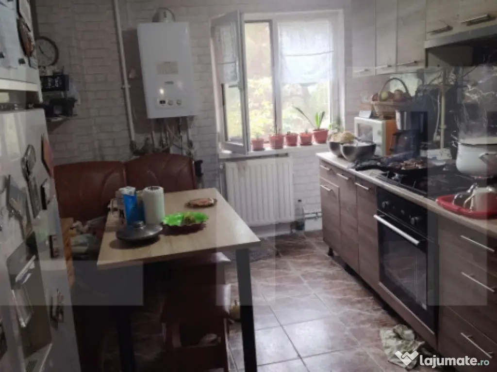 Apartament 4 camere, 90.41 mp, zona Steaua