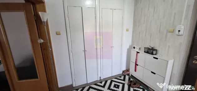Apartamnet cu 2 cmere de vanzare in Campina