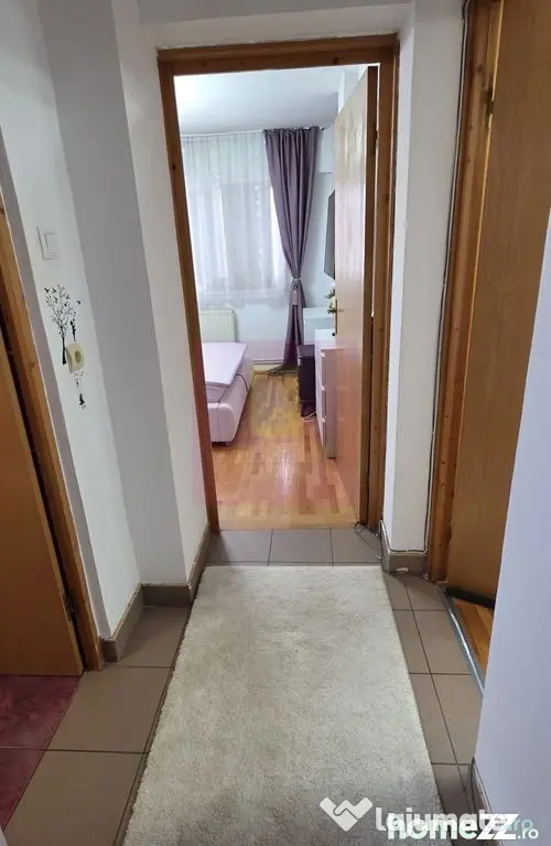 Apartamnet cu 2 cmere de vanzare in Campina