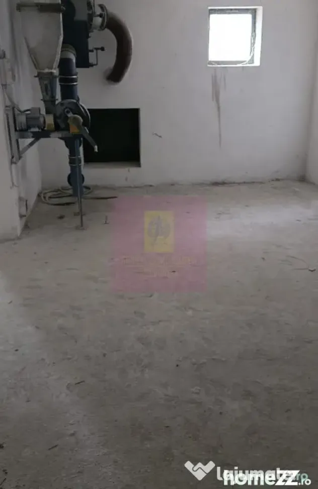 Apartamnet cu 2 cmere de vanzare in Campina