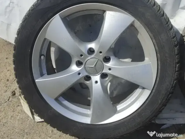 JANTE OE Mercedes Benz E R17 + Cauciucuri IARNA Uniroyal 235/45/17