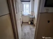 Apartament 2 camere Florilor ,fara imbunatatiri 64000 Euro 