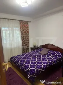 Mansardă de vânzare – zona Bradet