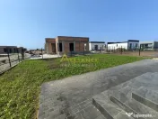 Casa Individuala - 4 camere - 2 bai - 423 mp teren 