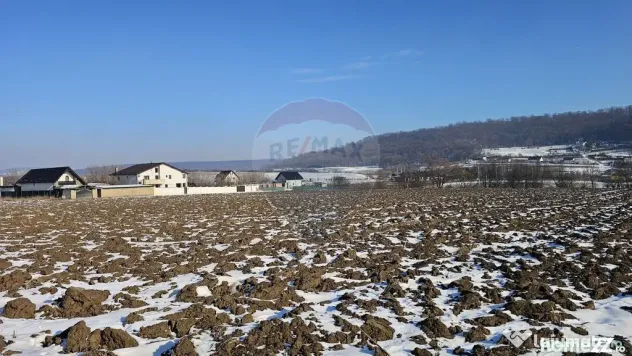 Teren intravilan 2200mp, Suceava / DJ208D