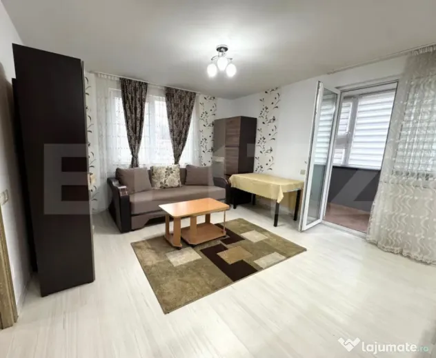 Apartament 2 camere, 42 mp, parcare, zona Porii