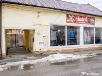 Casă 220 mp + Spațiu Comercial 105 mp - Piața Centrală