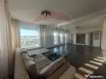 Casă tip duplex 4 camere de inchiriat