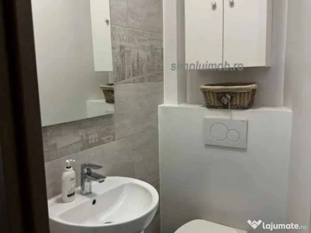 Decomandat Renovat Spatios 4 Camere Colentina