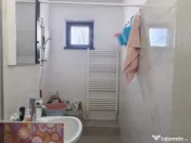 Apartament 2 camere zona vest, etaj intermediar 