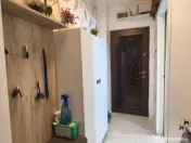 Apartament 2 camere zona vest, etaj intermediar 