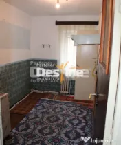 Apartament 3 camere decomandat de 61 mp 2 băi la parter car 