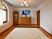 Vila independenta energetic cu teren 427mp pe colt COMISION 