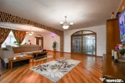 Vila independenta energetic cu teren 427mp pe colt COMISION 