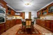 Vila independenta energetic cu teren 427mp pe colt COMISION 