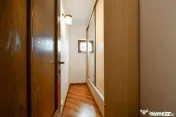 Vila independenta energetic cu teren 427mp pe colt COMISION 