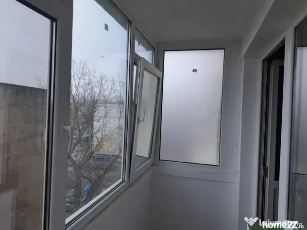 Apartament decomandat 2 camere la metrou Eroii Revolutiei - Bucuresti (Bucuresti-Ilfov)