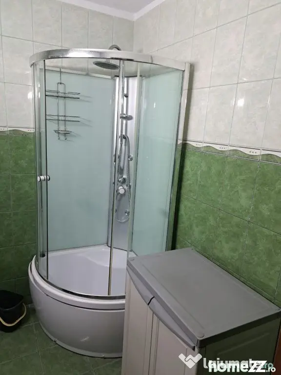 Apartament decomandat 2 camere la metrou Eroii Revolutiei - Bucuresti (Bucuresti-Ilfov)