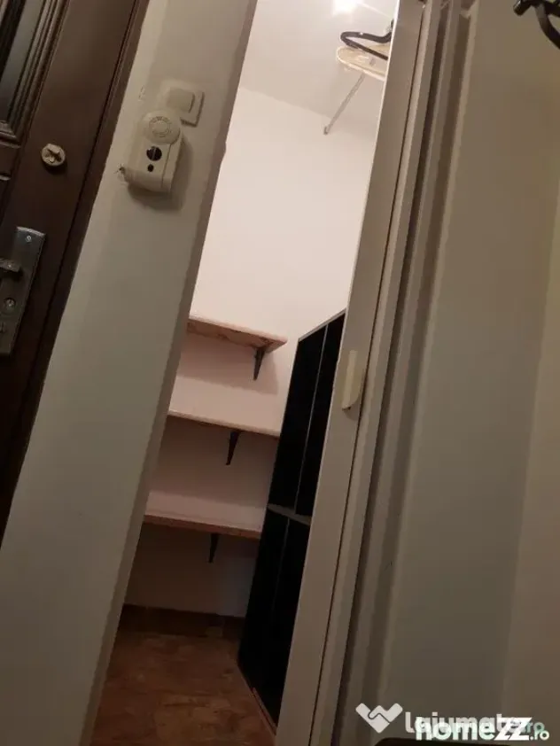 Apartament decomandat 2 camere la metrou Eroii Revolutiei - Bucuresti (Bucuresti-Ilfov)