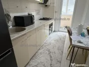 Decomandat Modern Apartament cu Balcon Spatios 