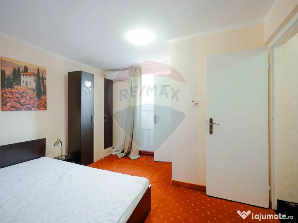 De vânzare apartament 4 camere, Ultracentral - Piața Ra...