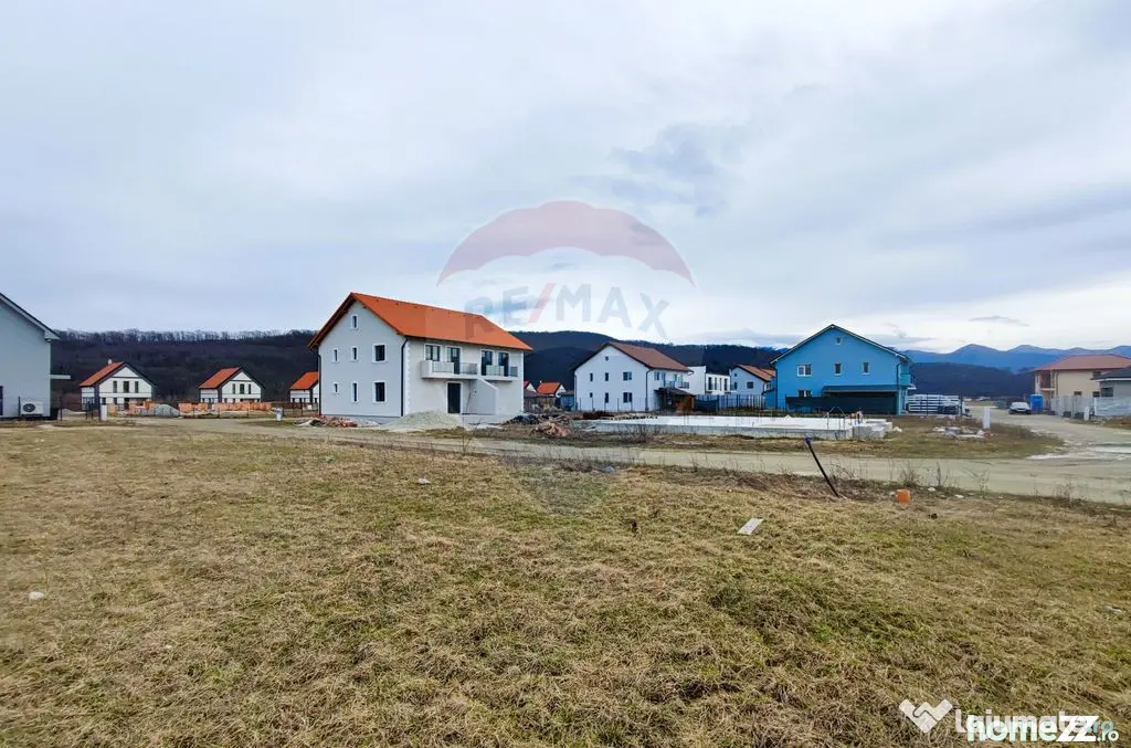 Teren intravilan de vânzare în Tălmaciu