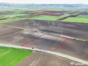 Teren extravilan potențial industrial | 10.000 mp | Feld... 