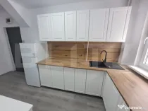 Apartament 2 camere, 42 mp utili, complet renovat și mobila