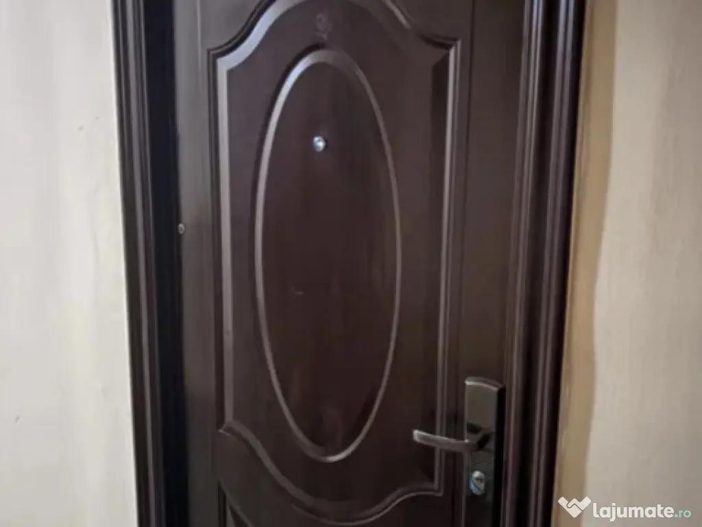 Doua camere de camin cu baie separata - zona Rulmentul