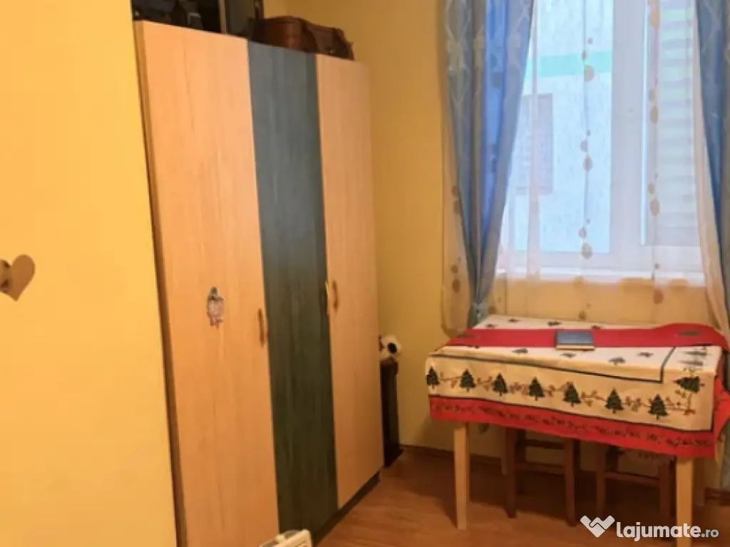 Doua camere de camin cu baie separata - zona Rulmentul