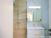 Apartament/Penthouse de Închiriat cu 3 Dormitoare și Te... 