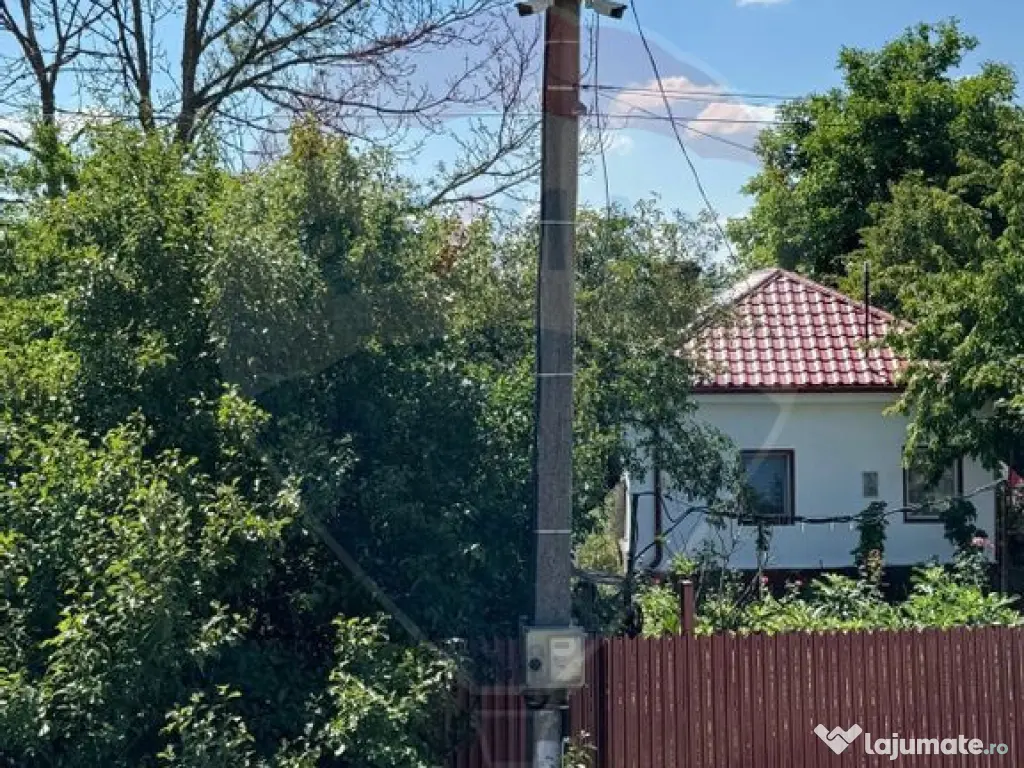 Teren 2,500mp Picaturile / Strada Principala