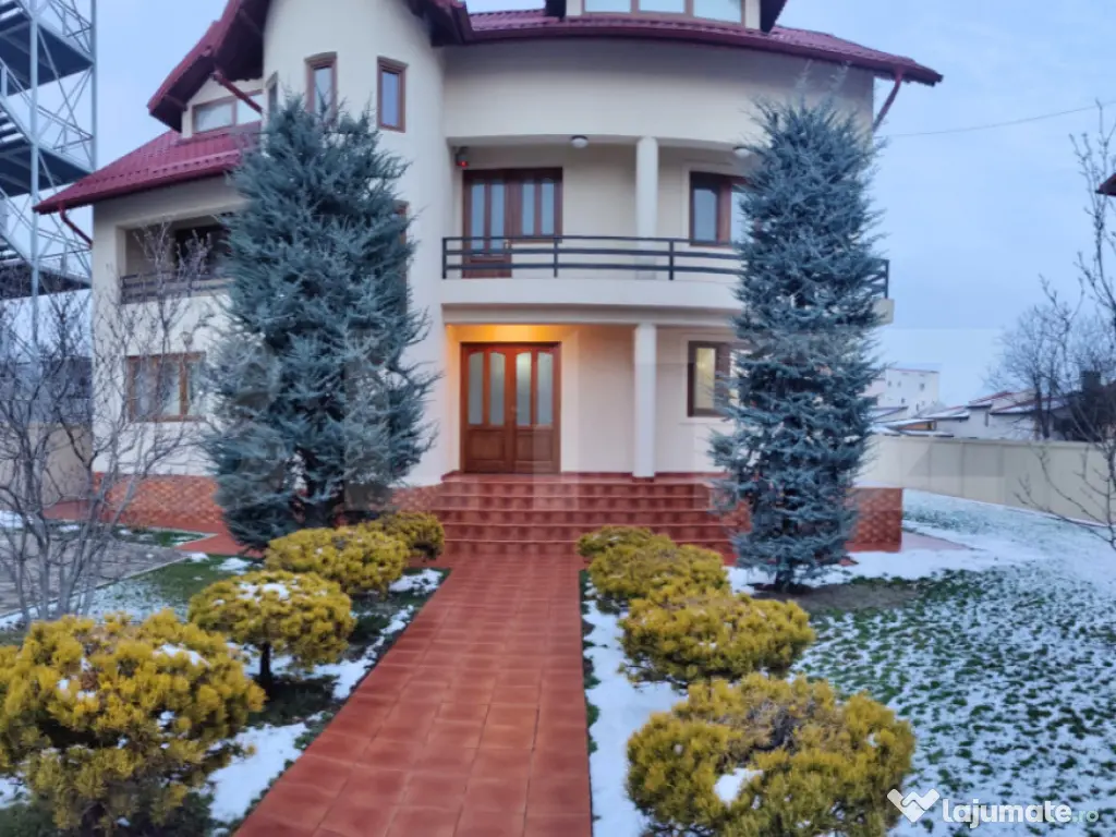 Reședință premium cu potențial medical sau business, zon