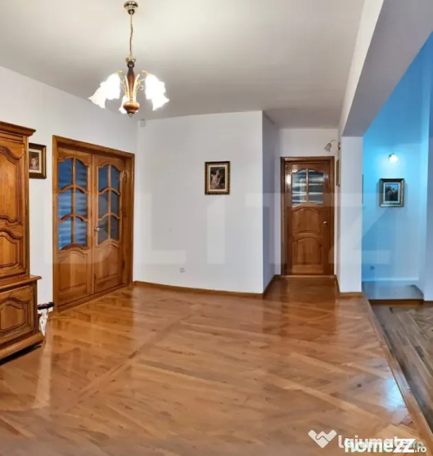 Reședință premium cu potențial medical sau business, zon - Targoviste (Dambovita)