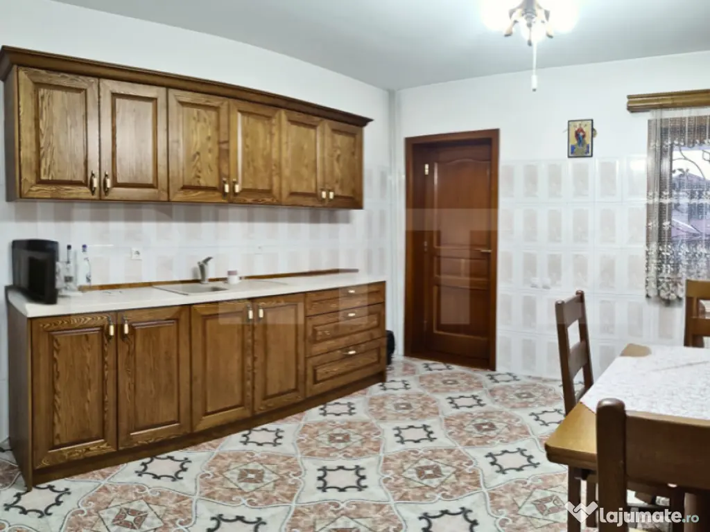 Reședință premium cu potențial medical sau business, zon