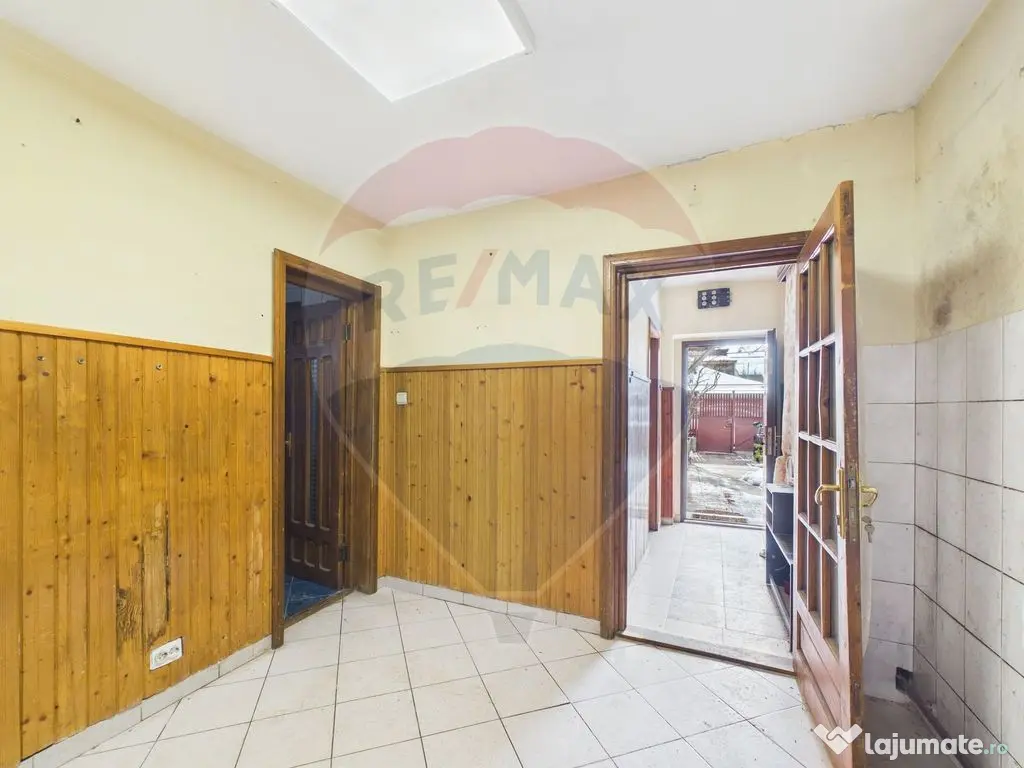 Casă cu curte de vanzare Ferentari- Salaj