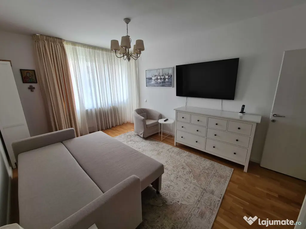 Dristor bloc nou baba novac