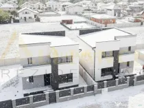 Casa e cu 4 camere 2 bai teren 455mp