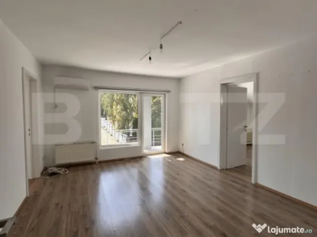 Casa individuala, 330 mp, 6 locuri parcare, Zorilor