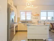 Apartament panoramic de închiriat în Râșnov– liniș... 