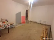 Ap 4 cam Giurgiu decomandat, parter 